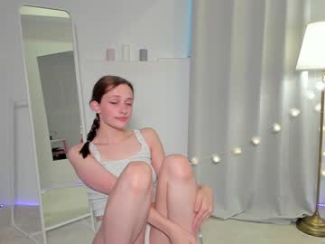 Nude cam girl miu_mur image #2664133