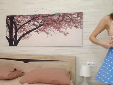 Nude cam girl olivia_nikolson image #1912460
