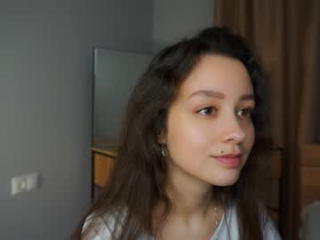 Nude cam girl octaviaapps image #7014300