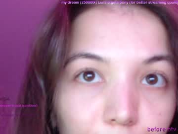 Nude cam girl kronniekray image #806816