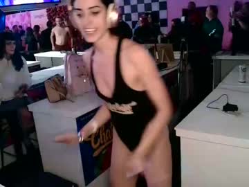 Nude cam girl kitty_kat93 image #3499300