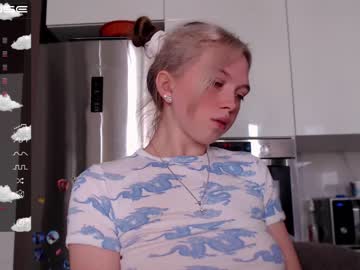 Nude cam girl small_blondee image #2518912