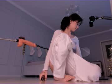 Nude cam girl aerri_lee image #3273381