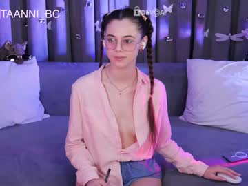 Nude cam girl taanni_bc image #3332440