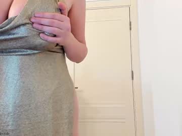 Nude cam girl devyale image #3701507
