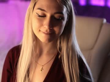 Nude cam girl owlluree image #5927528