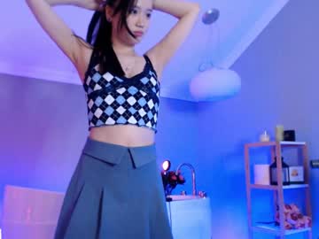 Nude cam girl amiliyan image #4323863