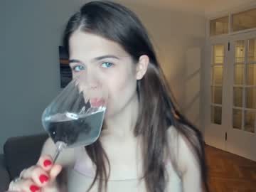 Nude cam girl look_my_passion image #5588350