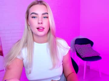 Nude cam girl 8a8y_nura image #1146311