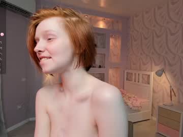Nude cam girl gingers_hugs image #6153419