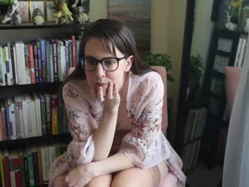 Nude cam girl ellynaomi image #4640935