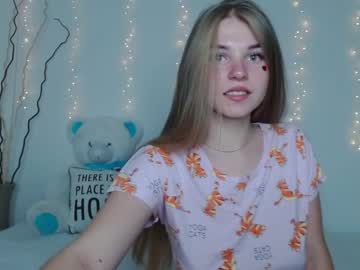 Nude cam girl little__cherrry image #2486492