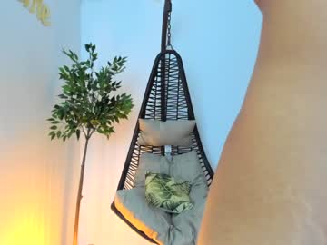 Nude cam girl effie_castro image #2100462