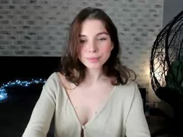 Nude cam couple vivi_beam image #3265460