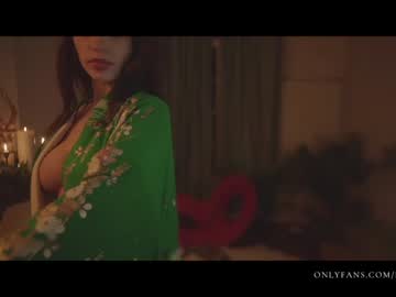 Nude cam girl lucieoude_ image #3147873