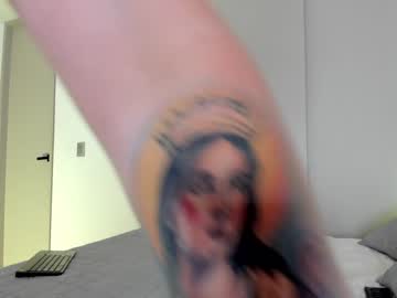 Nude cam girl amy_queen7 image #4661182