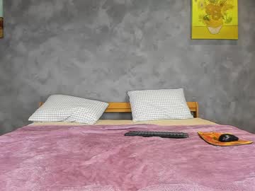 Nude cam girl kaylaa_fox image #5448970