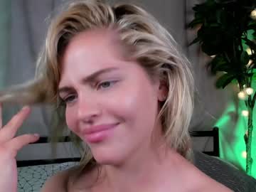 Nude cam girl dollorrie image #2272564