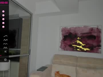 Nude cam girl swt_molly image #1196340