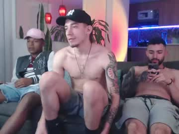 Nude cam man fratguysonline image #4056910