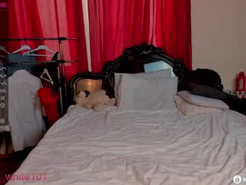 Nude cam girl foxhilary image #1799624