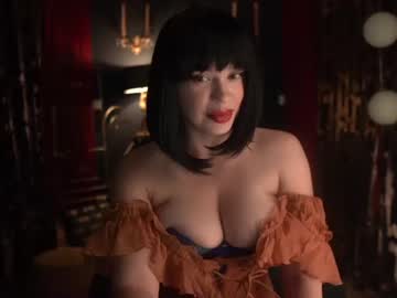 Nude cam girl lucieoude_ image #484500