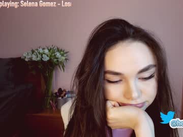 Nude cam girl hollyextra image #2052078