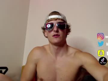 Nude cam man luckyloganx image #2932453