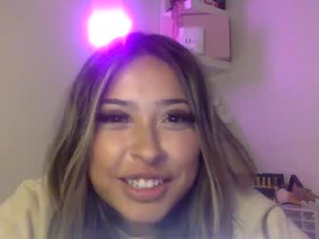 tinyminyb nude girls camming