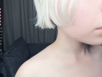 Nude cam girl silvergloss image #5378481