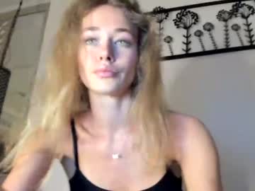 Nude cam girl oksanafedorova image #1213937