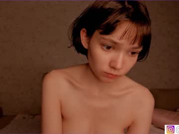 Nude cam girl bzzzme image #4860901