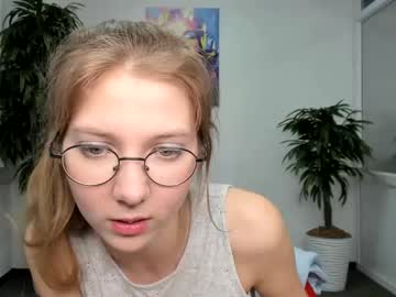 Nude cam girl avis_ryan image #1045438
