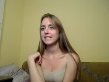 flora_walker nude girls camming
