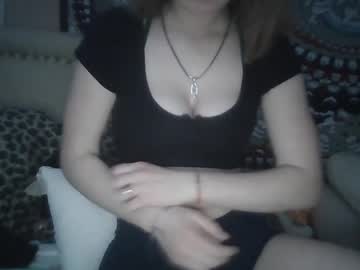 Nude cam girl uhhhmeg image #7023850