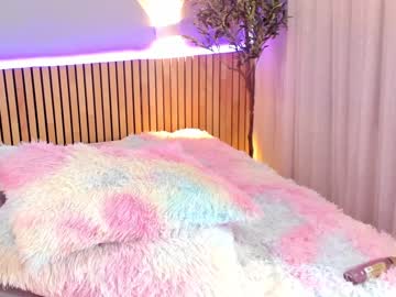 Nude cam girl little_effy18 image #6651006