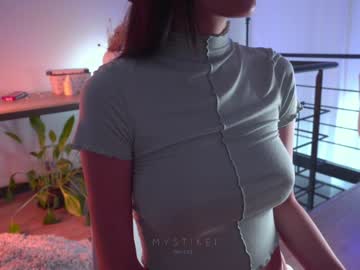 Nude cam girl mystikei image #3632790