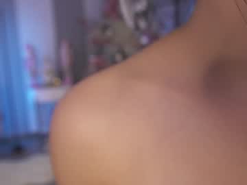 Nude cam girl gigi_ulala image #5904878