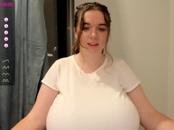 Nude cam girl _snorkmaiden_ image #2307395