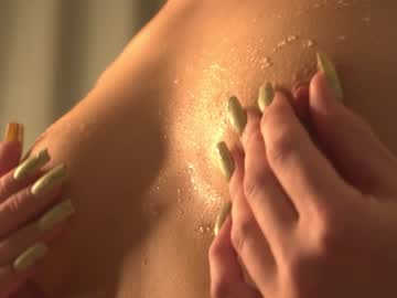 Nude cam girl kiriko_chan image #6659746