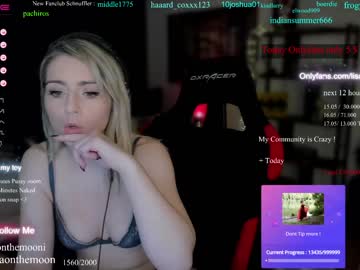 Nude cam girl kimilee22 image #4396823