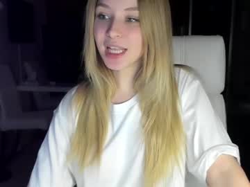 Nude cam girl sun_shine_baby image #1178194