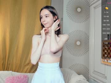 Nude cam girl happiness_call image #5580102