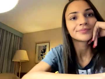 Nude cam girl toocutetohandle image #2580540