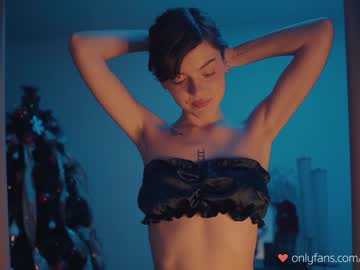 Nude cam girl auddicted image #729324