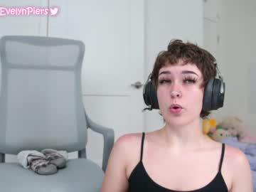 Nude cam girl evelynpiers image #1676107