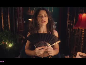Nude cam girl lucieoude_ image #1992171