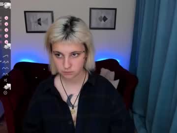Nude cam girl yolandi_toit image #2280425