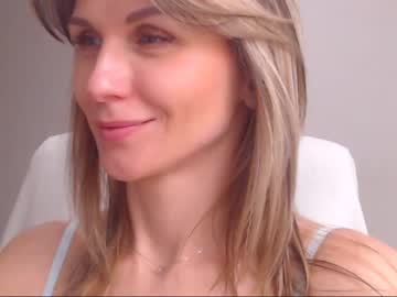 Nude cam girl lady_ada image #1031765