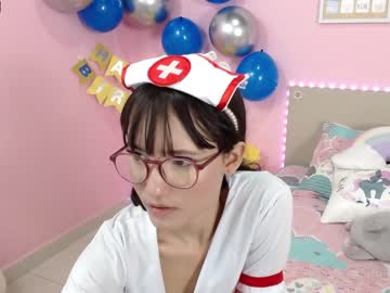 Nude cam girl little_effy18 image #1825395
